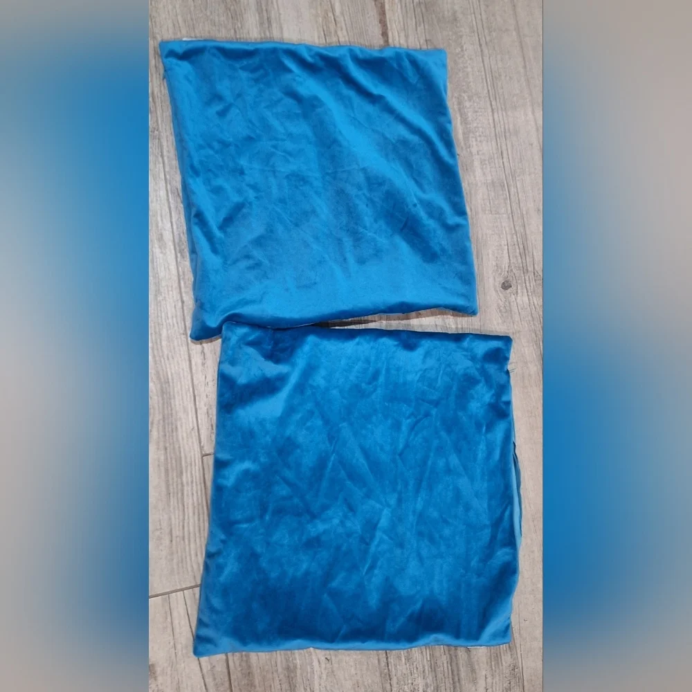 New Luxurious Blue Velvet Accent Pillowcovers by Topfinel #1754